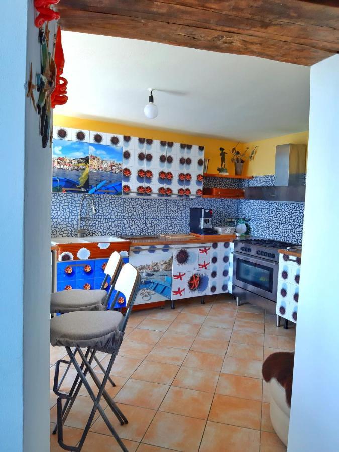 Апартаменти La Casa Azzurra Прочида Екстер'єр фото